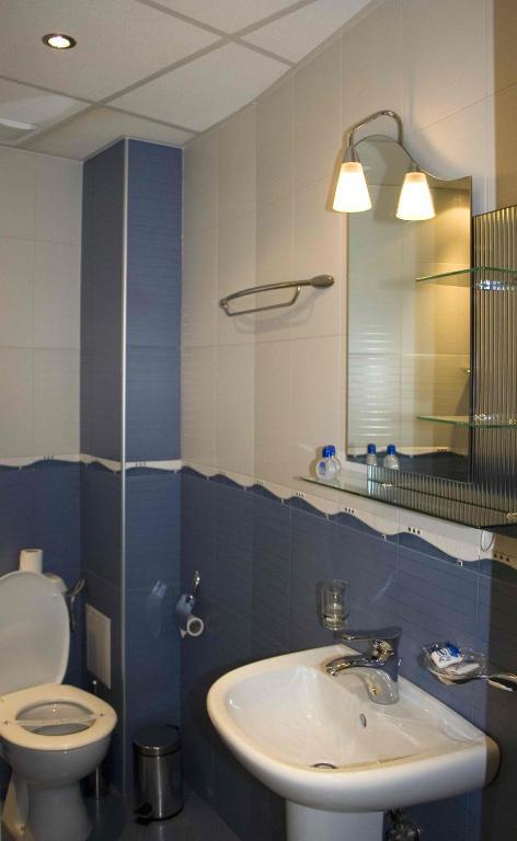 رازلوغ Family Hotel Zora الغرفة الصورة