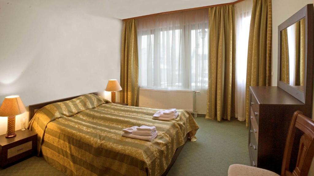 رازلوغ Family Hotel Zora الغرفة الصورة